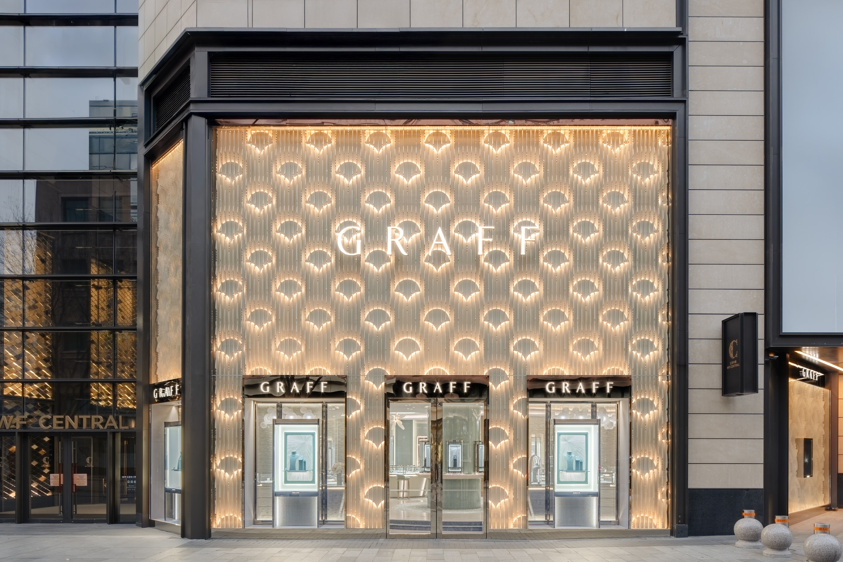 英国高级珠宝品牌graff格拉夫璀璨揭幕其于北京王府中環购物中心的